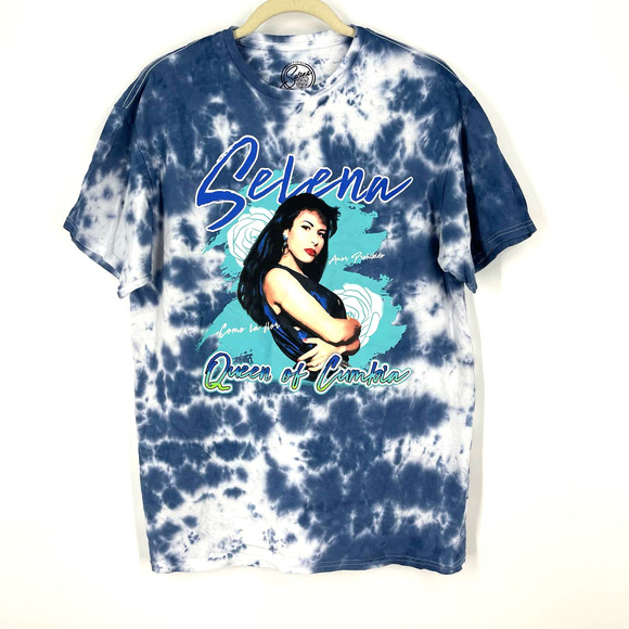 Selena Queen Of Cumbia Portrait Tie Dye T-Shirt Blue Size Large NWOT - Picture 9 of 11